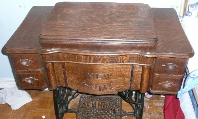 Antique new home sewing machine