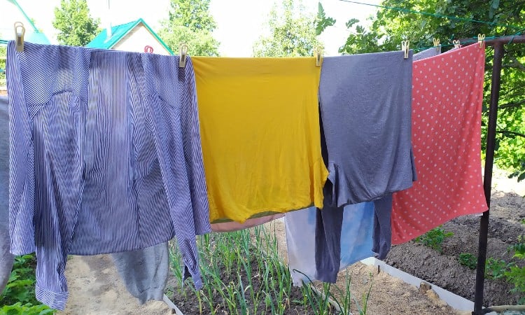 Best Quick Drying Fabrics for Clothes