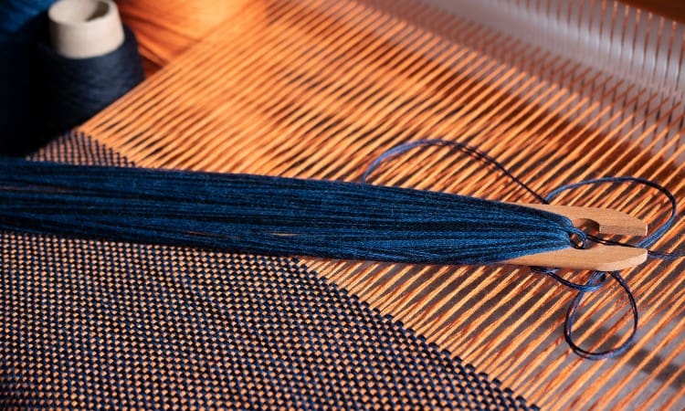 How Are Woven Fabrics Made
