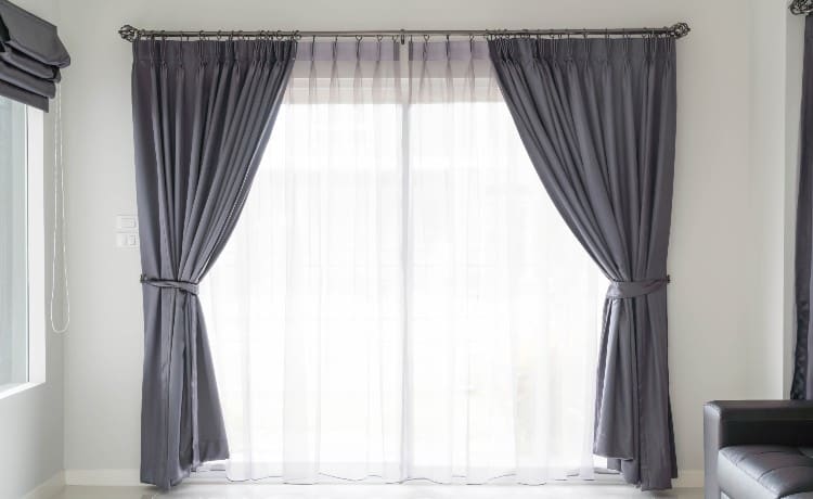 How many yards for curtains
