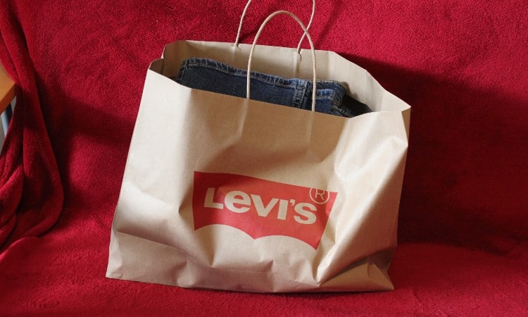 Levis 517 vs 527 Jeans