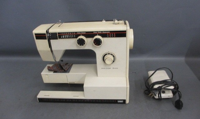 Wards signature sewing machine