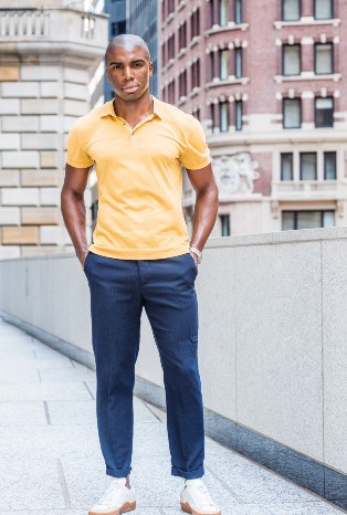 What Color Shirt Goes With Navy Blue Pants?